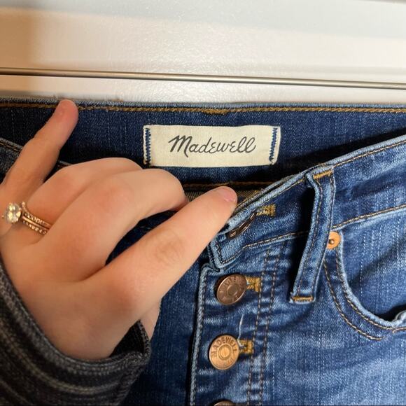 Madewell 10” High Rise Skinny Button Fly Raw Hem Jeans Size 23 - Picture 3 of 10